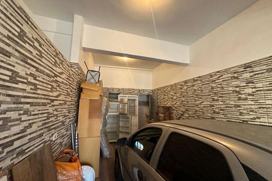 Garagem de casa à venda com 5 quartos, 220m² em Vale do Sol, Barueri