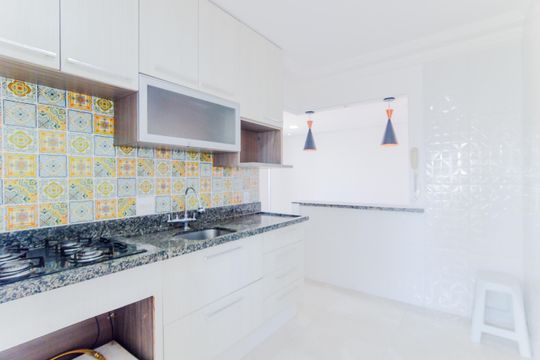 Cozinha de apartamento para alugar com 2 quartos, 50m² em Jardim Rossi, Guarulhos