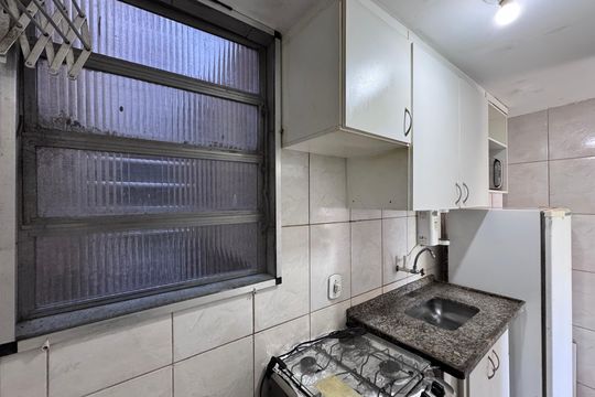 Cozinha e Área de Serviço de apartamento para alugar com 1 quarto, 30m² em Recreio dos Bandeirantes, Rio de Janeiro