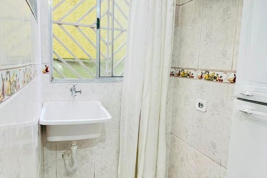 Área de Serviço de apartamento para alugar com 2 quartos, 43m² em Chácaras Caxingui, Embu das Artes