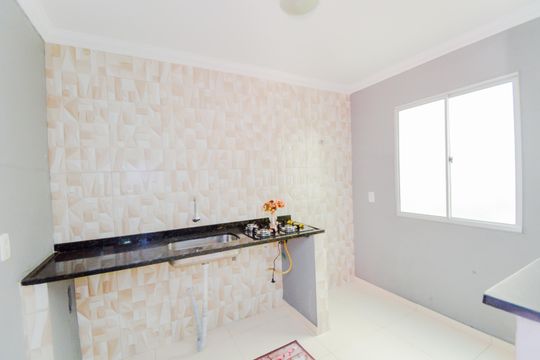 Cozinha de apartamento para alugar com 2 quartos, 46m² em Vila Alzira, Guarulhos