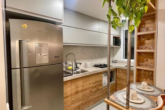 Cozinha de apartamento à venda com 2 quartos, 46m² em Buritis, Belo Horizonte