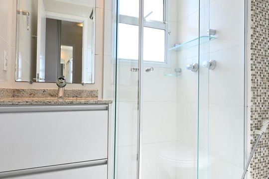 Banheiro Suíte  de apartamento para alugar com 2 quartos, 95m² em Vila Sonia do Taboao, Taboão da Serra