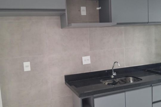 Cozinha de apartamento para alugar com 2 quartos, 46m² em Jardim Santa Rosália, Sorocaba