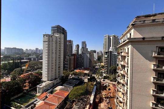 Vista de kitnet/studio à venda com 1 quarto, 18m² em Indianópolis, São Paulo