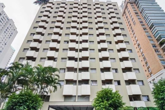 Fachada de apartamento para alugar com 1 quarto, 32m² em Vila Uberabinha, São Paulo