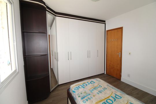 Quarto 1 de apartamento para alugar com 2 quartos, 74m² em Parque Residencial Aquarius, São José dos Campos