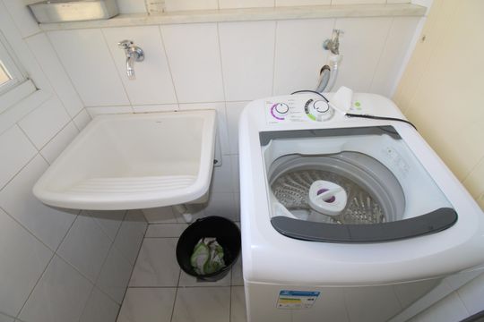 Área de Serviço de apartamento para alugar com 2 quartos, 74m² em Parque Residencial Aquarius, São José dos Campos