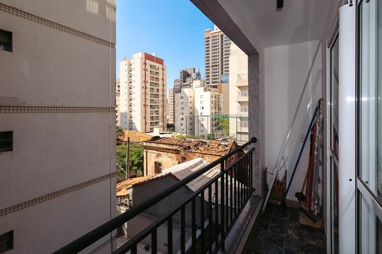 Varanda de kitnet/studio para alugar com 1 quarto, 31m² em Vila Mariana, São Paulo