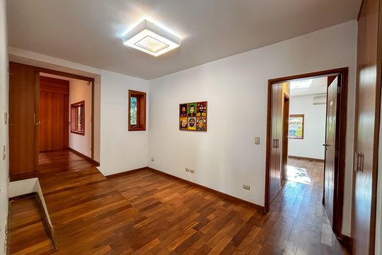 Casa à venda com 3 quartos, 452m² em Alto de Pinheiros, São Paulo