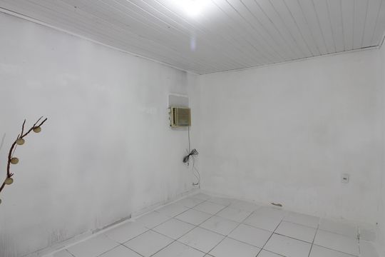 Quarto de casa para alugar com 1 quarto, 55m² em Caminho de Búzios, Cabo Frio