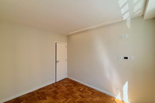 Apartamento à venda com 3 quartos, 153m² em Copacabana, Rio de Janeiro