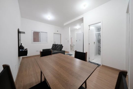 Sala/Cozinha de apartamento à venda com 1 quarto, 45m² em Vila Dalila, São Paulo
