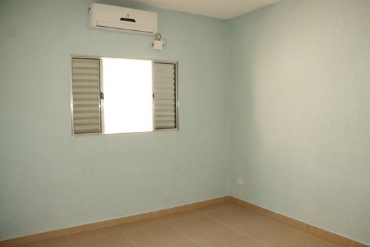 Casa para alugar com 2 quartos, 90m² em Jardim Coimbra, São Paulo