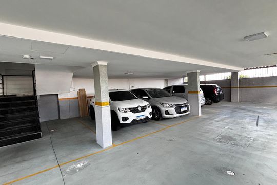 Garagem de apartamento para alugar com 2 quartos, 74m² em Vila Príncipe de Gales, Santo André