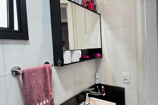 Banheiro de apartamento para alugar com 2 quartos, 74m² em Vila Príncipe de Gales, Santo André