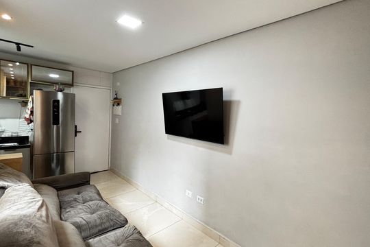 Sala de apartamento para alugar com 2 quartos, 74m² em Vila Príncipe de Gales, Santo André