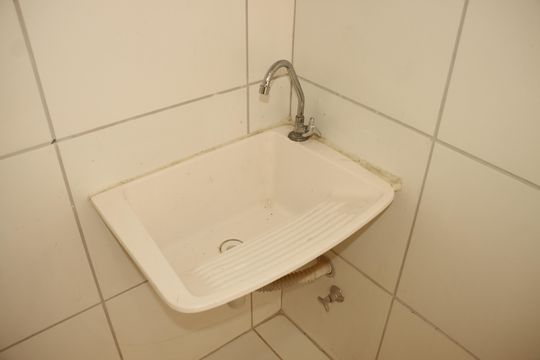 Área de serviço de apartamento para alugar com 2 quartos, 35m² em Cidade São Mateus, São Paulo