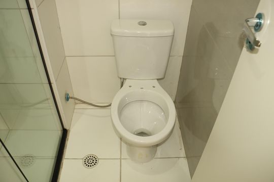 Banheiro social de apartamento para alugar com 2 quartos, 35m² em Cidade São Mateus, São Paulo