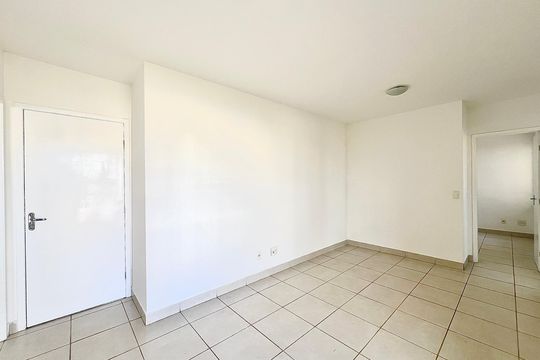 Sala de apartamento para alugar com 2 quartos, 57m² em Paquetá, Belo Horizonte