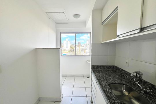 Cozinha de apartamento para alugar com 2 quartos, 57m² em Paquetá, Belo Horizonte