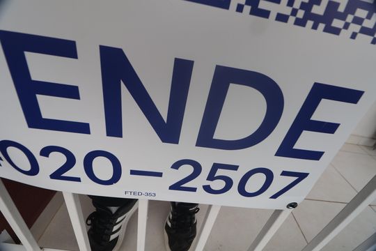 Apartamento à venda com 2 quartos, 55m² em Fátima, Canoas
