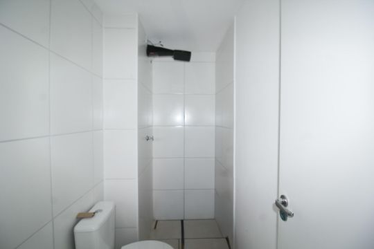 Banheiro de apartamento para alugar com 2 quartos, 50m² em Vila Pirituba, São Paulo
