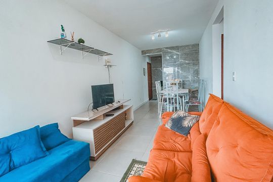 Sala de casa de condomínio para alugar com 2 quartos, 67m² em Unamar, Cabo Frio