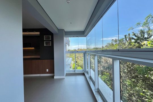 Sacada de apartamento à venda com 2 quartos, 67m² em Taquaral, Campinas