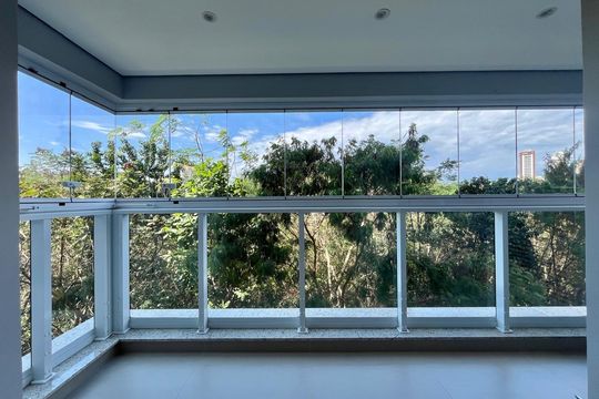 Vista da Sacada de apartamento à venda com 2 quartos, 67m² em Taquaral, Campinas