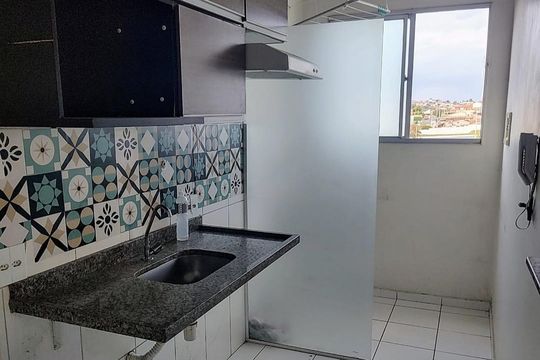 Cozinha de apartamento à venda com 2 quartos, 44m² em Jardim Marcia, Campinas