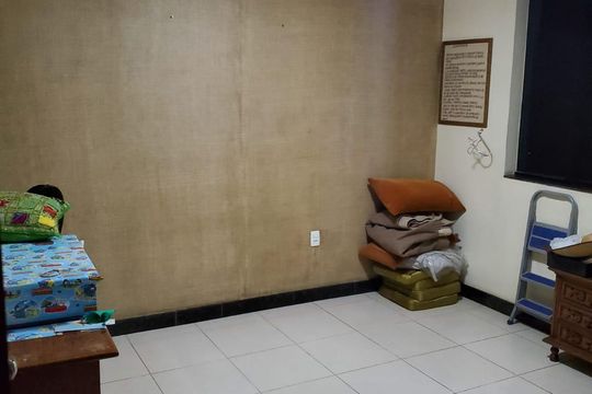 Quarto de casa para alugar com 4 quartos, 300m² em Santa Cruz, Belo Horizonte