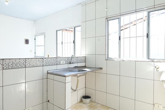 Cozinha de casa para alugar com 1 quarto, 40m² em Cidade Líder, São Paulo