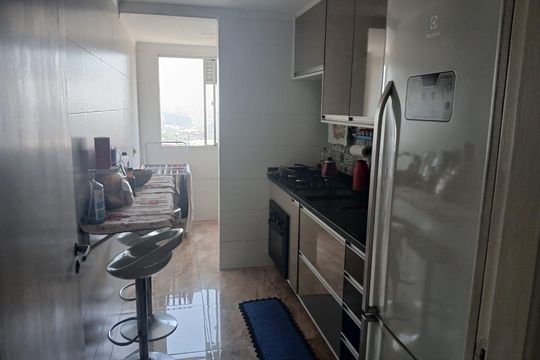 Cozinha de apartamento à venda com 2 quartos, 57m² em Vila Nogueira, Diadema