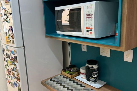 Cozinha de apartamento à venda com 1 quarto, 55m² em Cambuí, Campinas