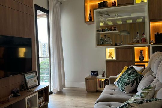 Apartamento à venda com 1 quarto, 55m² em Cambuí, Campinas