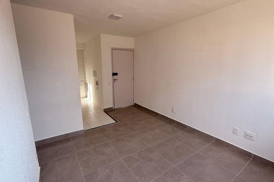 Sala de apartamento à venda com 2 quartos, 42m² em Setor Andreia, Goiânia