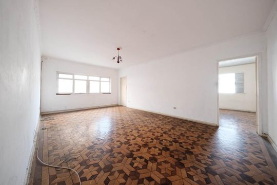 Casa à venda com 3 quartos, 320m² em Jardim Piratininga, São Paulo