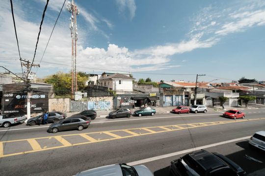 Área externa de casa à venda com 3 quartos, 320m² em Jardim Piratininga, São Paulo
