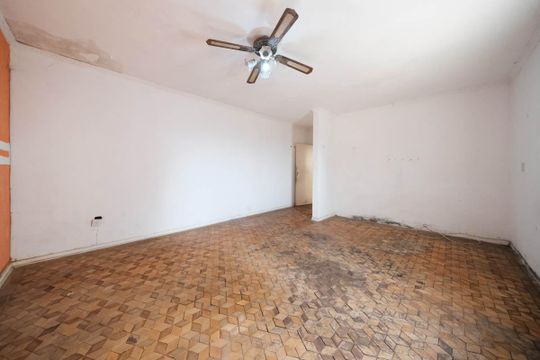 Quarto 3 de casa à venda com 3 quartos, 320m² em Jardim Piratininga, São Paulo