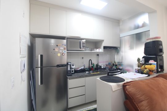 Cozinha de apartamento para alugar com 2 quartos, 46m² em Socorro, São Paulo