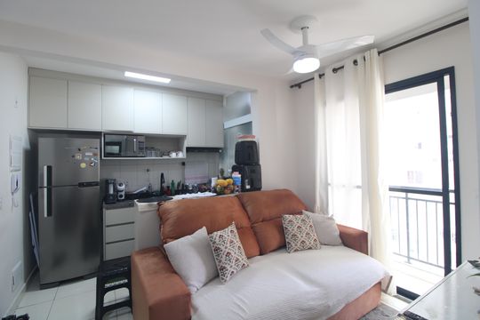 Sala de apartamento para alugar com 2 quartos, 46m² em Socorro, São Paulo