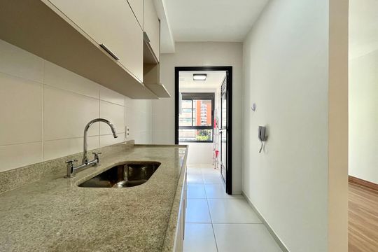 Cozinha de apartamento para alugar com 2 quartos, 64m² em Vila Clementino, São Paulo