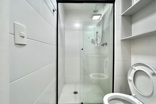 Banheiro da Suíte de apartamento para alugar com 2 quartos, 64m² em Vila Clementino, São Paulo