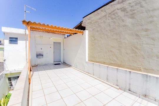 Varanda de casa para alugar com 1 quarto, 40m² em Jardim Santa Ines, Guarulhos