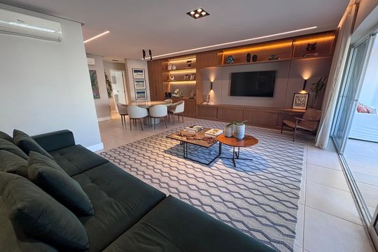 Apartamento à venda com 4 quartos, 195m² em Barra da Tijuca, Rio de Janeiro