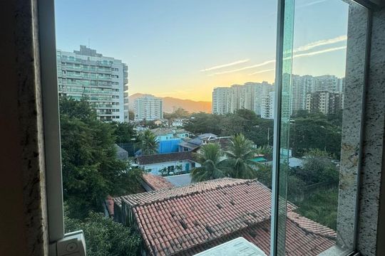 Vista de apartamento à venda com 2 quartos, 102m² em Recreio dos Bandeirantes, Rio de Janeiro