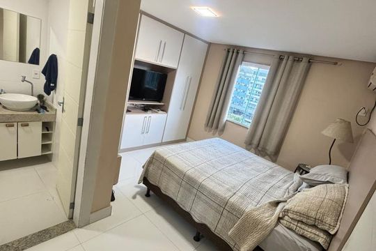 Quarto de apartamento à venda com 2 quartos, 102m² em Recreio dos Bandeirantes, Rio de Janeiro