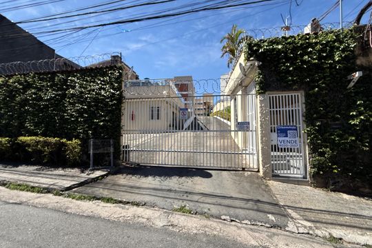 Fachada  de apartamento à venda com 2 quartos, 70m² em Chácara do Vovó, Guarulhos
