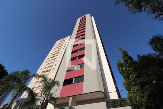 Fachada de apartamento à venda com 3 quartos, 73m² em Vila Marieta, São Paulo
